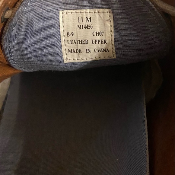 Tommy Hilfiger Men’s Oxford Brown Leather Dress Shoes Size 11. - Picture 6 of 6